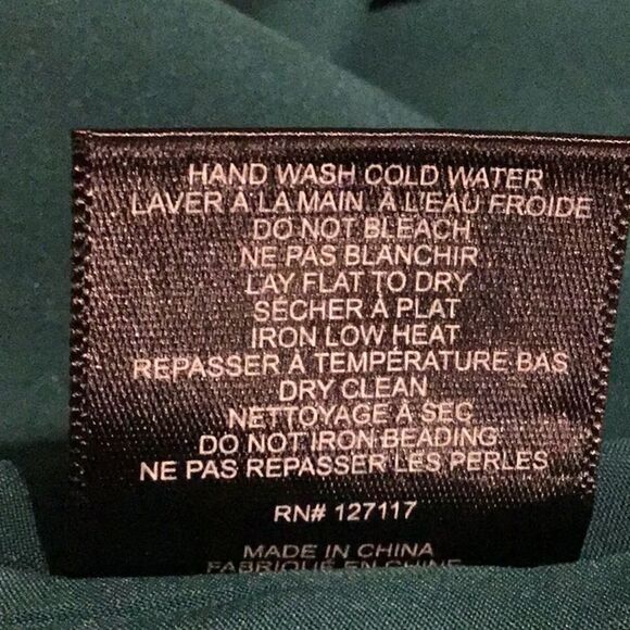 Belle by Badgley Mischka Green Cocktail Dress with Sequin Snowflake Collar - Picture 16 of 16